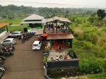 thumbnail-villa-dan-rest-area-bukit-bintang-gunung-bundar-tenjolaya-bogor-5