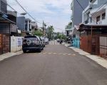 thumbnail-r02-0085-disewakan-rumah-nyaman-asri-2-lantai-siap-huni-jalan-lebar-janur-asri-0