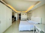 thumbnail-kemang-village-tower-intercon-studio-balcony-43-m2-3