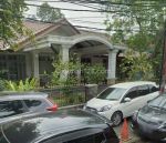 thumbnail-dijual-rumah-di-kebayoran-baru-jakarta-selatan-0