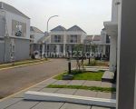 thumbnail-rumah-baru-di-paramount-petals-cluster-canna-tangerang-8