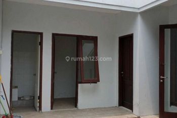 Rumah Wood Land Citraland Murah Surabaya. Lie.a007