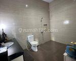 thumbnail-rumah-bagus-semi-furnished-di-kemang-utara-jakarta-selatan-2