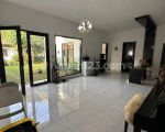 thumbnail-rumah-bagus-semi-furnished-di-kemang-utara-jakarta-selatan-4