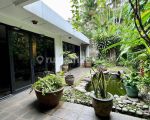 thumbnail-properti-mewah-dijual-rumah-megah-jl-kemang-dalam-halaman-luas-4