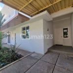 thumbnail-rumah-cantik-siap-huni-di-jalan-dg-tata-raya-2