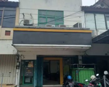 Sewa Ruko 2LT, NOL JALAN,Lokasi strategis,Tempat Ramai,Raya Mulyosari