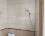 thumbnail-disewakan-rumah-3-lantai-kt-51-di-park-residence-taman-surya-9