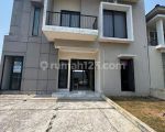 thumbnail-rumah-full-furnished-di-suvarna-sutera-dekat-tol-cikupa-0