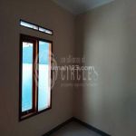 thumbnail-jual-puas-rumah-cantik-shm-cihanjuang-cimahi-6