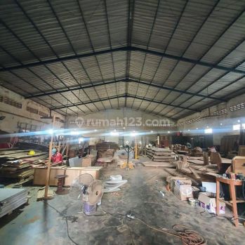 Disewakan Gudang Industri Lokasi Parangjoro luas 1000 Meter