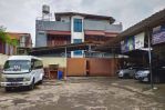 thumbnail-tempat-usaha-dan-rumah-3lantai-megah-dijual-di-raya-penggilingan-cakung-jakarta-0