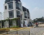 thumbnail-dhyana-rumah-uk-8x15m-di-duta-garden-melrose-residence-tangerang-3