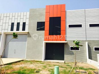 Gudang Siap Pakai di Marunda center