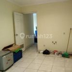 thumbnail-dijual-murah-apartment-moi-3br-semi-furnished-tower-lourdes-kondisi-rapi-terawat-5