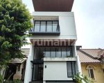 thumbnail-rumah-sutera-gardenia-bangunan-mandiri-dengan-desain-arsitektur-0