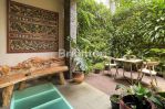 thumbnail-luxury-home-in-kebayoran-baru-with-swimming-pool-6-bedrooms-4-bathrooms-7