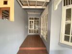 thumbnail-sewa-rumah-murah-di-dekat-stasiun-bintaro-sektor-2-tangerang-selatan-1