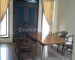 thumbnail-for-rent-rumah-cantik-2-lantai-daerah-menteng-1