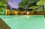 thumbnail-sewa-villa-keluarga-4-kamar-tidur-di-sanur-bali-bvi37777-0