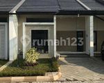 thumbnail-rumah-modern-minimalis-di-komplek-cinambo-cisaranten-0