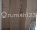 thumbnail-apartemen-the-spring-lake-summarecon-bekasi-2-br-apartment-4