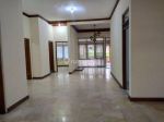 thumbnail-rumah-lt-240-dalam-komplek-elit-pesona-di-jalan-utama-margonda-raya-depok-4