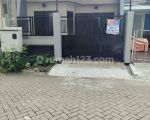 thumbnail-disewakan-rumah-bukit-palma-citraland-surabaya-4