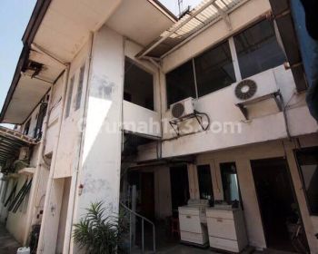 Gedung Strategis di Jl Garuda Mainroad Bandung