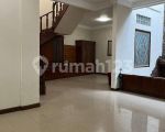 thumbnail-rumah-2-lantai-bagus-unfurnished-di-cikutra-bandung-2