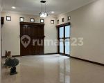 thumbnail-rumah-2-lantai-bagus-unfurnished-di-cikutra-bandung-5