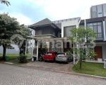 thumbnail-rumah-foresta-bsd-furnished-cantik-siap-huni-lingkungan-asri-3