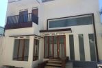 thumbnail-rumah-disewakan-cantik-modern-di-setiabudi-regency-2