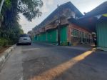 thumbnail-rumah-kost-plus-5-unit-kios-dalam-kota-solo-0