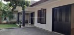 thumbnail-bright-house-with-big-garden-in-bangka-kemang-area-must-see-5