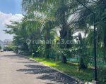 thumbnail-dijual-rumah-full-furnish-cluster-green-botanical-garden-selatan-015-12