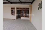 thumbnail-disewakan-rumah-di-simpang-darmo-permai-selatan-0