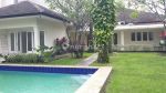 thumbnail-kemang-rumah-asri-dan-tenang-dengan-kolam-renang-bebas-banjir-0