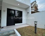 thumbnail-brand-new-house-kencana-loka-bsd-city-design-minimalis-classic-1