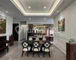 thumbnail-kemang-selatan-rumah-mewah-american-classic-design-unfurnished-private-pool-dua-6