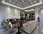 thumbnail-kemang-selatan-rumah-mewah-american-classic-design-unfurnished-private-pool-dua-2