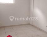 thumbnail-disewa-apartemen-springlake-3br-kosongan-murah-0