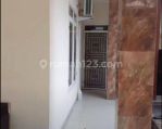 thumbnail-rumah-2-lantai-di-pekayon-mewah-full-furnish-5