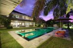 thumbnail-modern-villa-at-umalas-kerobokan-with-ricefield-view-1