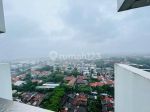 thumbnail-tower-intercon-studio-with-balcony-43-m2-kemang-village-4