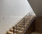 thumbnail-jual-rumah-lux-setrasari-raya-11