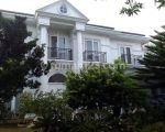 thumbnail-disewakan-rumah-mewah-fountainbleau-golf-residence-bsd-7