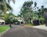 thumbnail-rumah-cantik-furnish-halaman-luas-hook-sentul-city-6