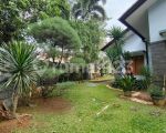 thumbnail-rumah-cantik-furnish-halaman-luas-hook-sentul-city-9