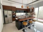 thumbnail-sewa-rumah-fullfurnish-with-pool-di-cluster-kota-baru-parahyangan-6